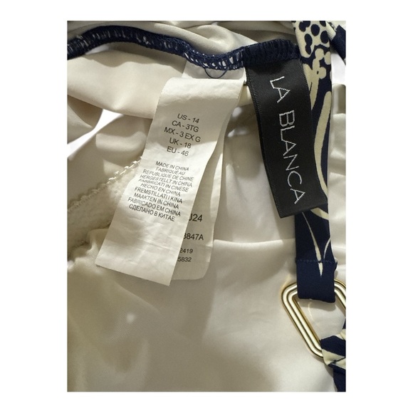 La Blanca Black and Cream Geometric One Piece Swimsuit - Picture 4 of 4